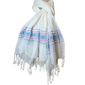 Aeropostale Womans Solid White Scarf Embroidery Fringe Rectangular 72 X 24 Gauzy